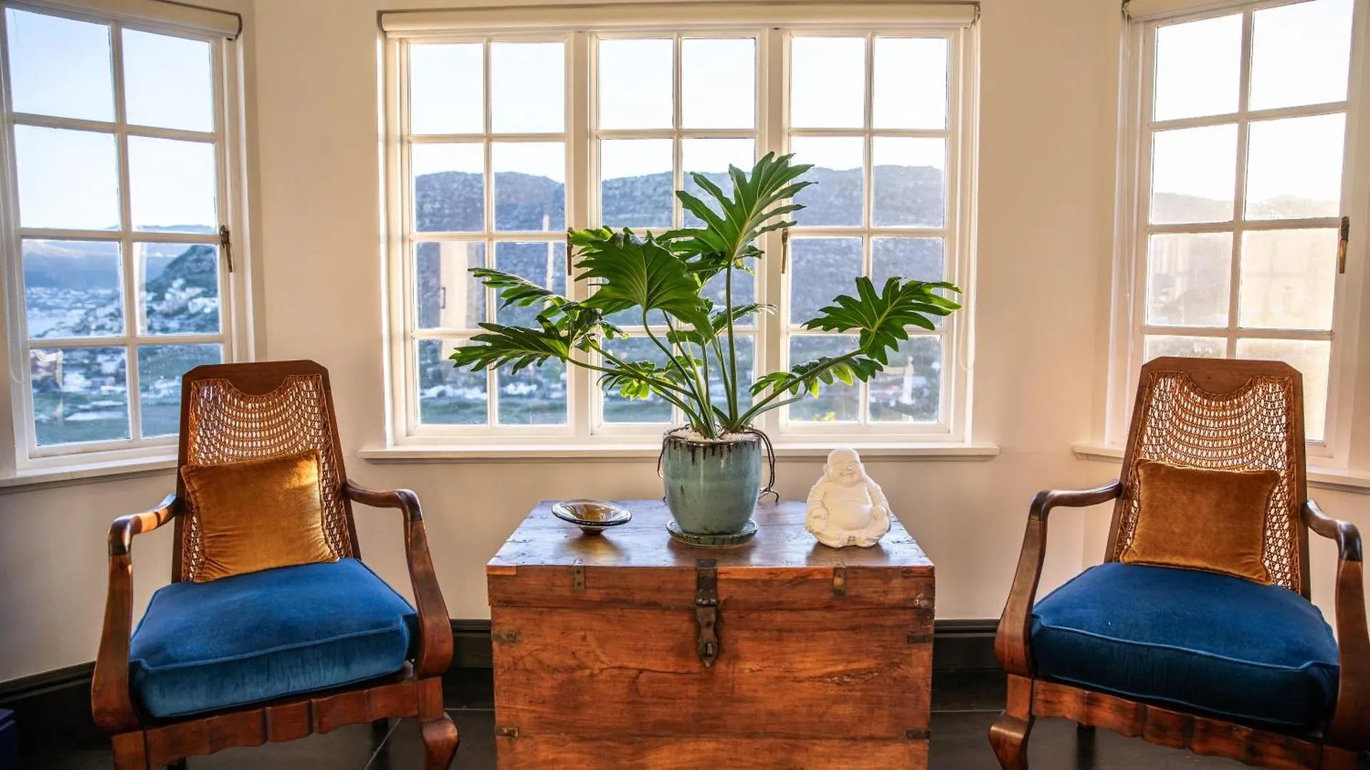 Mettahouse Cape Town Villa