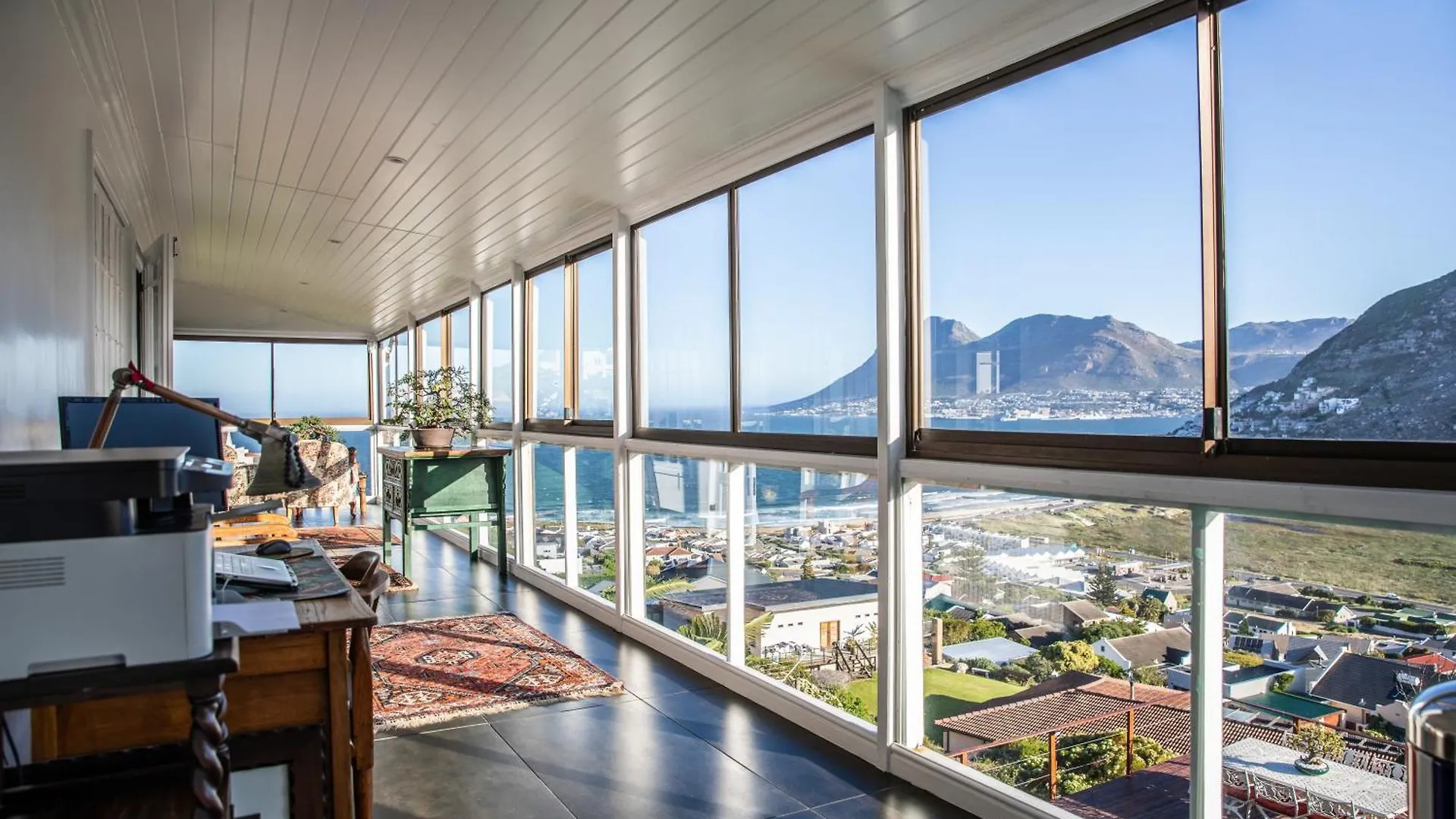 Mettahouse Cape Town Villa