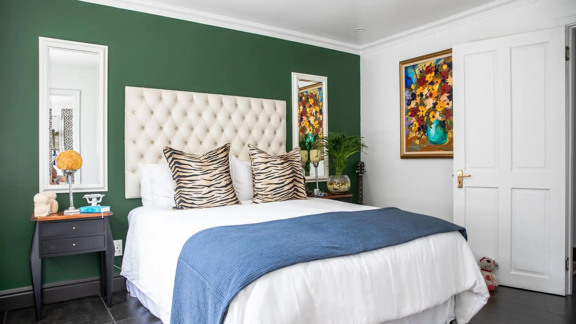 Mettahouse Cape Town Villa